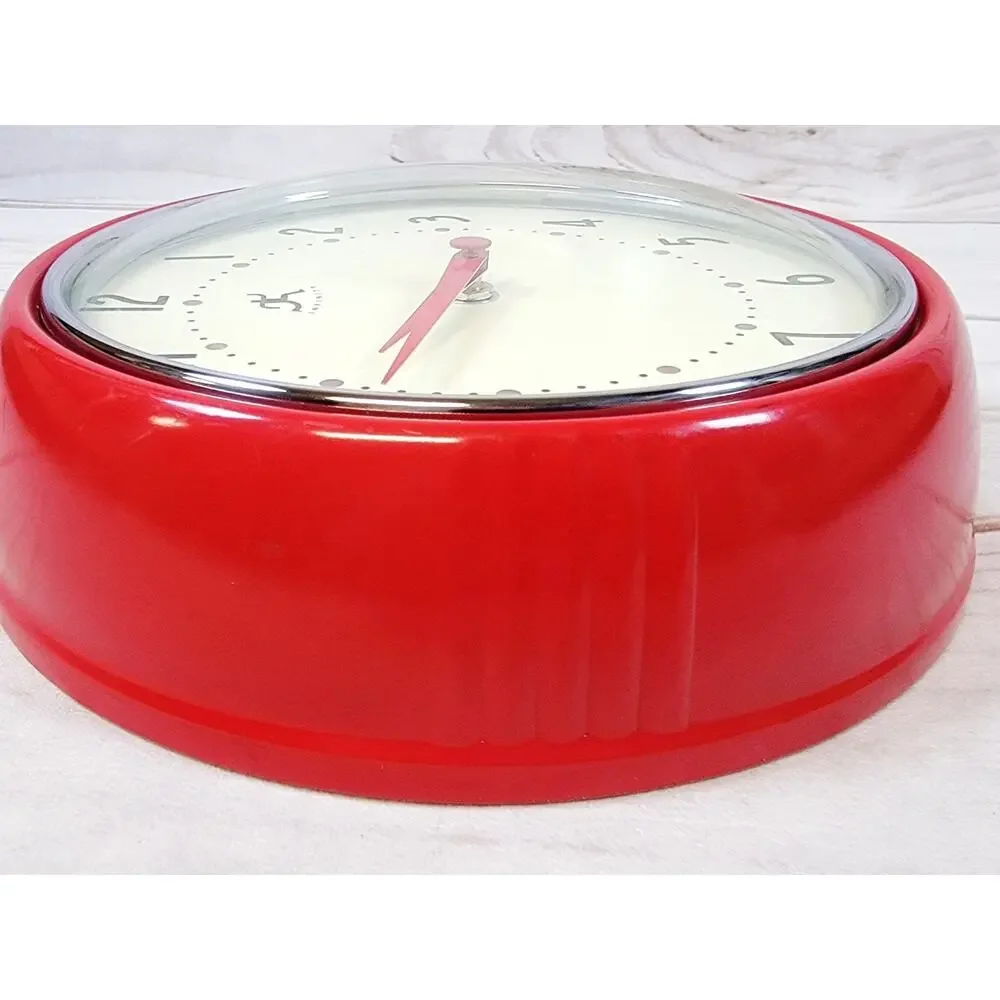 Infinity Retro Modern Red Wall Clock Vintage 2005